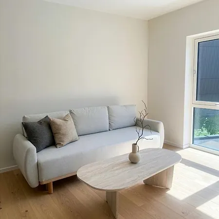 Modern By The Sea Διαμέρισμα *
